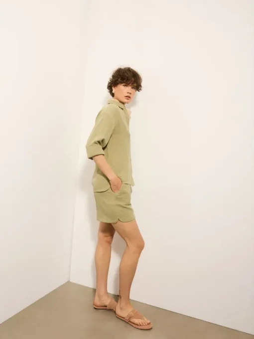 Shorts>MOHITO Baumwollshorts Olivgrün