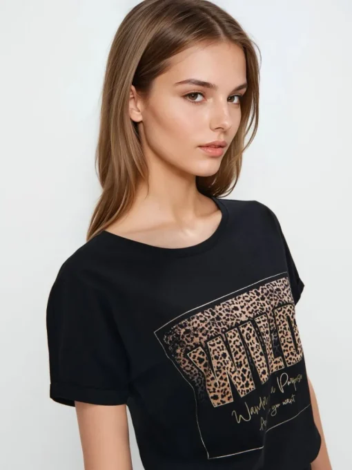T-shirts, Tops>MOHITO Baumwoll-T-Shirt mit Print Schwarz