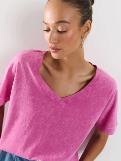 T-shirts, Tops></noscript>MOHITO Baumwoll-T-Shirt mit Wascheffekt Pink