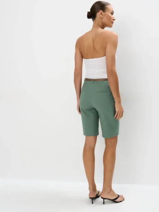 Shorts>MOHITO Bermuda-Shorts Grün