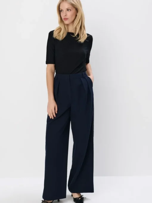Blusen, Hemden>MOHITO Bluse mit Faden in Metall-Optik Schwarz