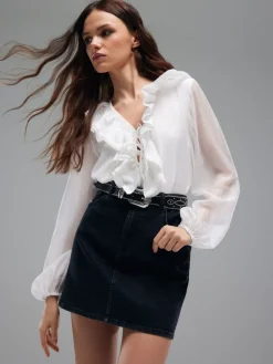 Blusen, Hemden>MOHITO Bluse mit Rüschen Creme
