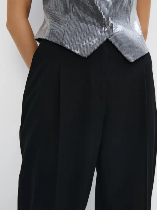 Hosen>MOHITO Chinohose mit Slim-Fit Schwarz