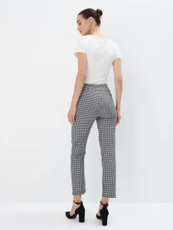 Hosen></noscript>MOHITO Elegante Hosen Schwarz