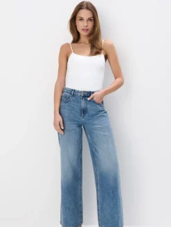 T-shirts, Tops>MOHITO Figurbetontes Top Weiu00df