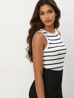 T-shirts, Tops>MOHITO Figurbetontes Top Weiu00df