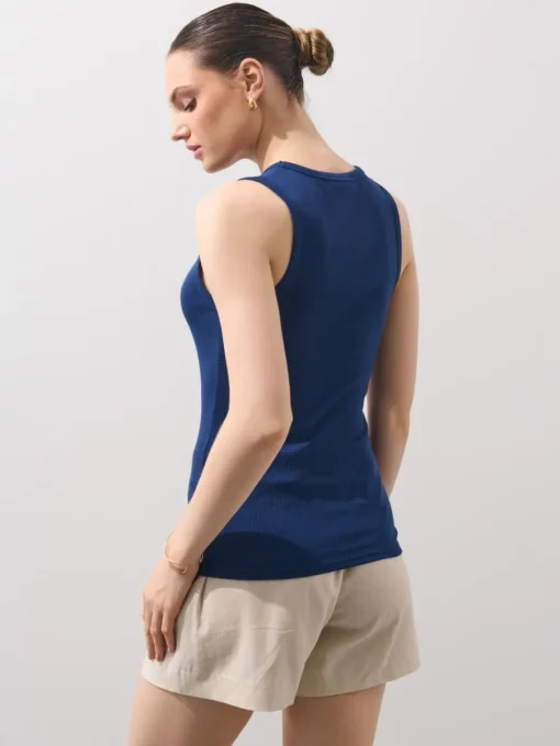 T-shirts, Tops>MOHITO Figurbetontes Top Navy