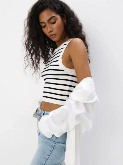 T-shirts, Tops>MOHITO Figurbetontes Top Creme