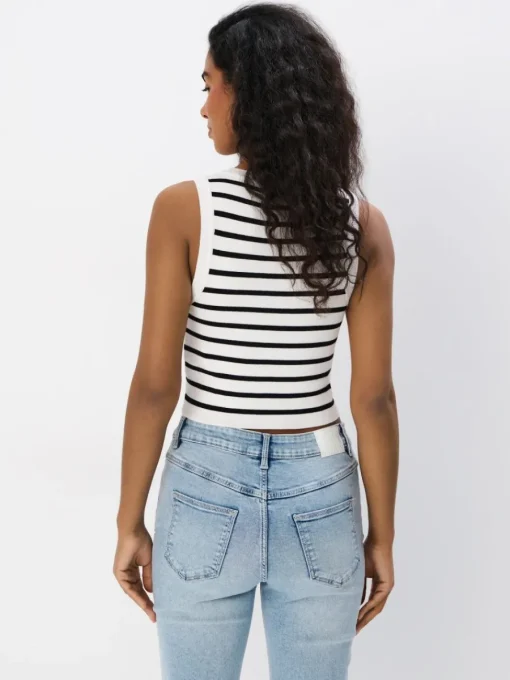 T-shirts, Tops>MOHITO Figurbetontes Top Creme