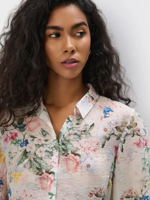 Blusen, Hemden>MOHITO Geblümte Hemdbluse Nude