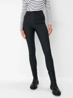 Jeans>MOHITO Gewachste Hose Schwarz