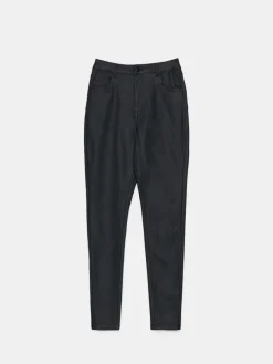 Jeans></noscript>MOHITO Gewachste Hose im Skinny-Fit Schwarz