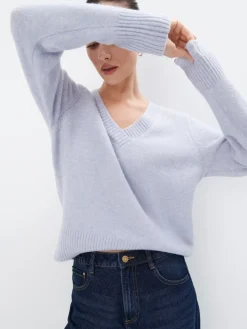 Pullover>MOHITO Heller Pullover mit V-Ausschnitt Blau