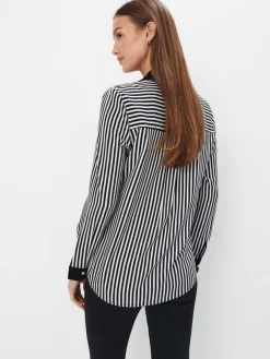 Blusen, Hemden></noscript>MOHITO Hemdbluse mit hohem Viskoseanteil Schwarz