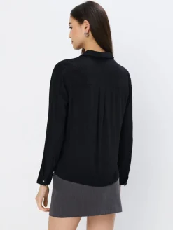 Blusen, Hemden></noscript>MOHITO Hemdbluse mit hohem Viskoseanteil Schwarz