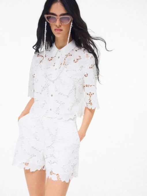 Blusen, Hemden>MOHITO Hemdbluse mit Stickereidetail Creme