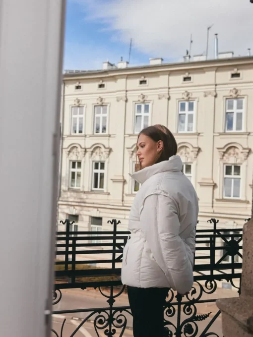 Jacken, Mäntel>MOHITO High collar jacket Creme