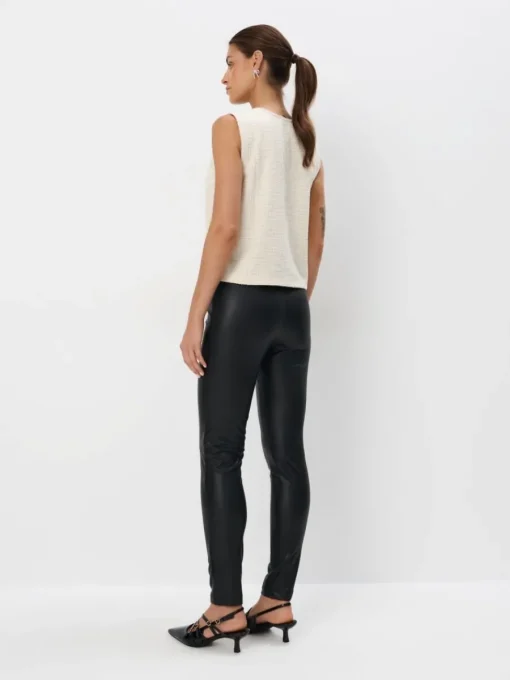 Hosen>MOHITO Hose aus Kunstleder Schwarz