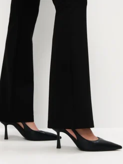 Hosen></noscript>MOHITO Hose im Flare-Fit Schwarz