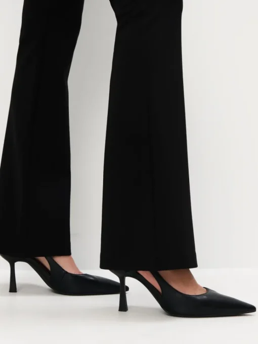 Hosen>MOHITO Hose im Flare-Fit Schwarz