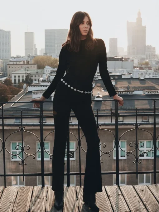 Hosen>MOHITO Hose im Flare-Fit Schwarz