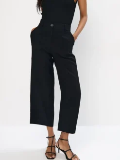 Hosen>MOHITO Hose mit hohem Viskoseanteil Schwarz