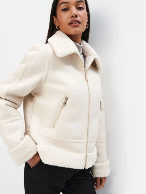 Jacken, Mäntel>MOHITO Jacke mit Pelzkragen Creme