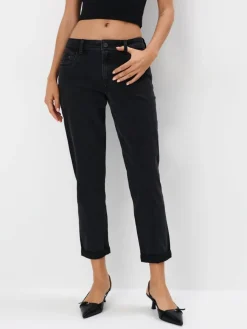 Jeans>MOHITO Jeans im Boyfriend-Fit Schwarz