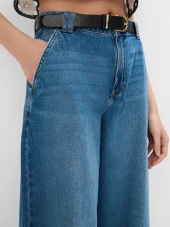 Jeans></noscript>MOHITO Jeans mit breiten Beinen Blau
