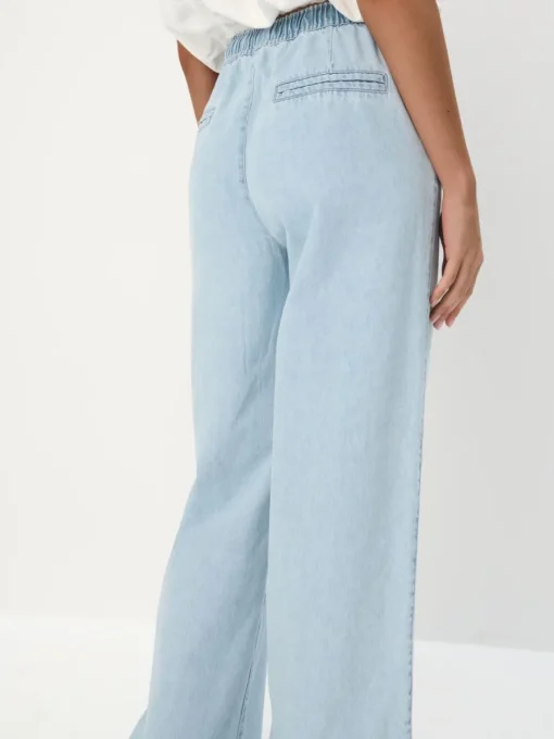 Jeans>MOHITO Jeans mit weitem Bein Blau