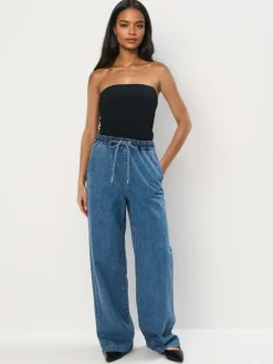 Jeans></noscript>MOHITO Jeans mit weitem Bein Blau