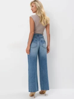 Jeans></noscript>MOHITO Jeans mit weitem Bein Blau