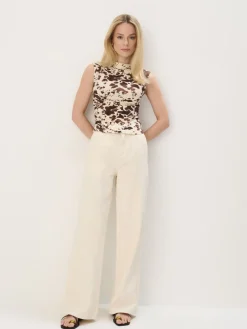 Jeans>MOHITO Jeans mit weitem Bein Creme