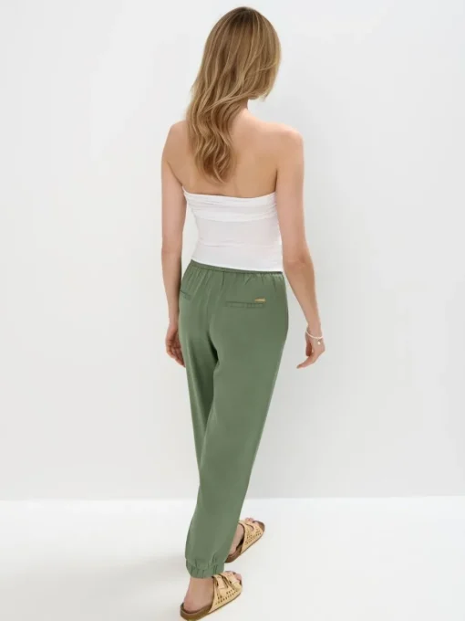 Am Häufigsten Ausgewählt|Hosen>MOHITO Joggerhosen Grün