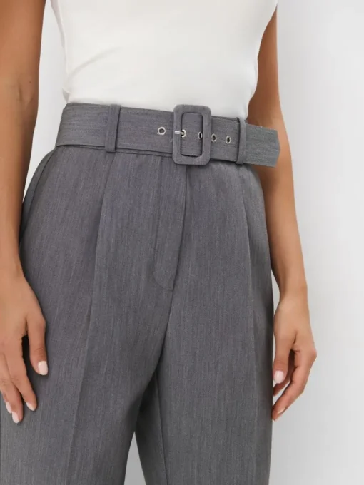 Hosen>MOHITO Karottenhose im Slim-Fit Grau