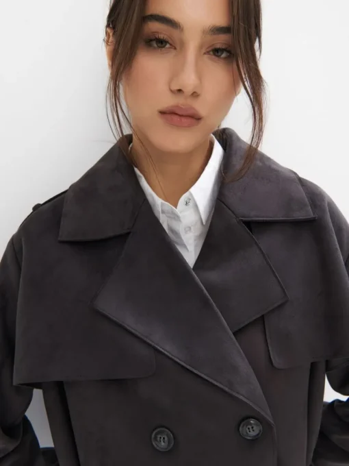 Jacken, Mäntel>MOHITO Kurzer Trenchcoat Grau
