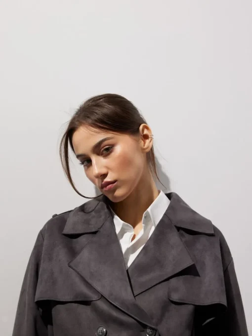 Jacken, Mäntel>MOHITO Kurzer Trenchcoat Grau