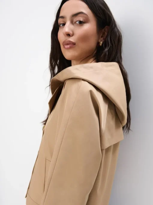 Jacken, Mäntel>MOHITO Kurzer Trenchcoat Beige