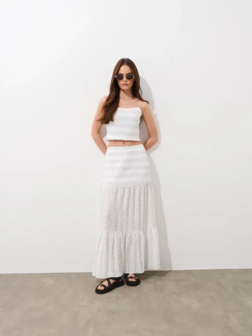 Sets|T-shirts, Tops>MOHITO Kurzes Top Weiu00df
