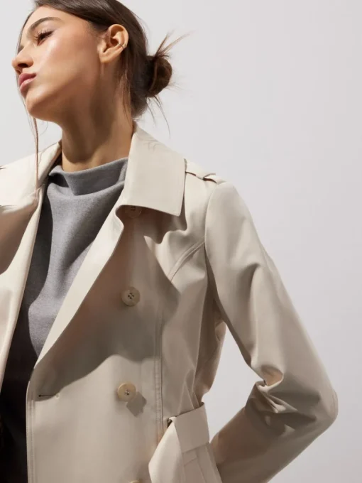 Jacken, Mäntel>MOHITO Langer zweireihiger Trenchcoat Creme