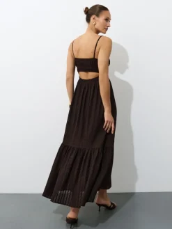 Coming Soon!></noscript>MOHITO Maxikleid Dunkelbraun