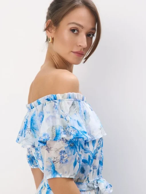 Geblümte Kleider|Kleider, Overalls>MOHITO Maxikleid mit Blumenmuster Blau