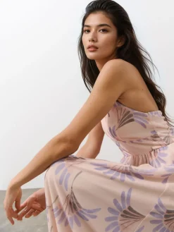 Geblümte Kleider|Kleider, Overalls></noscript>MOHITO Midikleid Nude