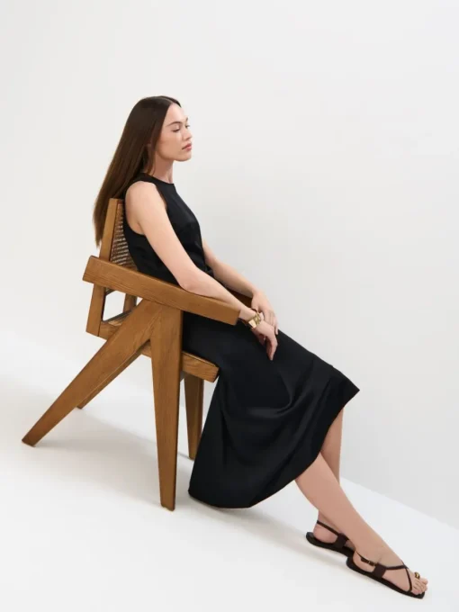 Frühlingskleider|Kleider, Overalls>MOHITO Midikleid aus Viskose Schwarz