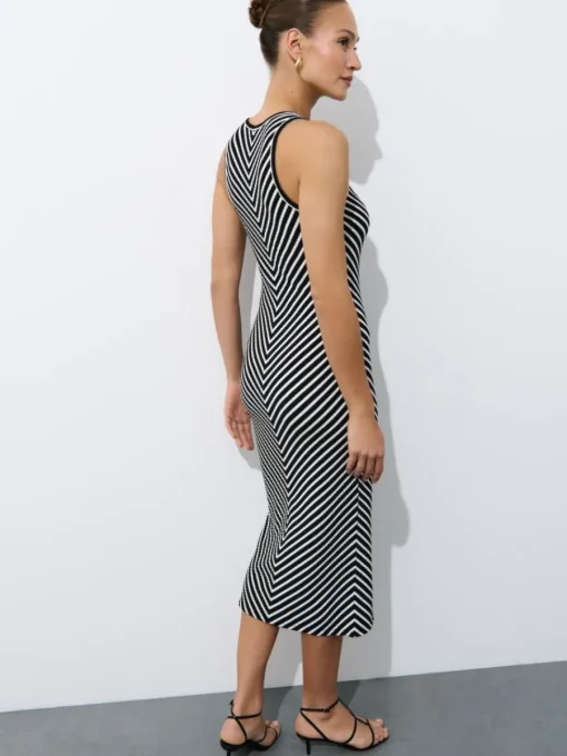 Bestsellers>MOHITO Midi-Strickkleid Schwarz