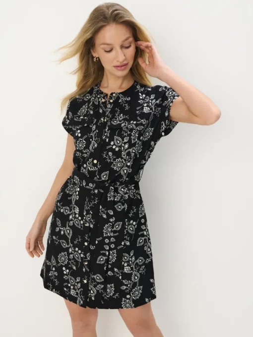 Frühlingskleider|Kleider, Overalls>MOHITO Mini-Hemdkleid Schwarz