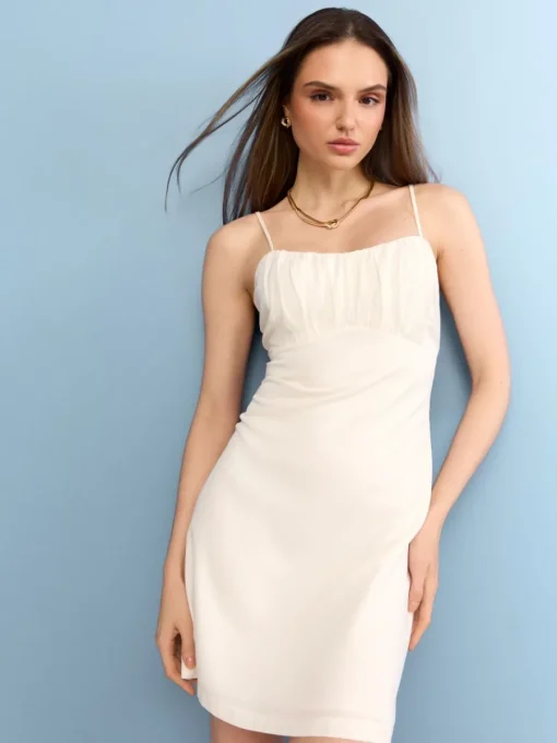 Frühlingskleider|Kleider, Overalls>MOHITO Minikleid Creme