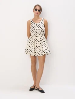 Frühlingskleider|Kleider, Overalls>MOHITO Minikleid Schwarz