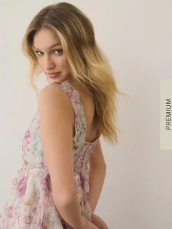 Kleider, Overalls|Entdecke Alles></noscript>MOHITO Minikleid mit Blumenmuster Pink