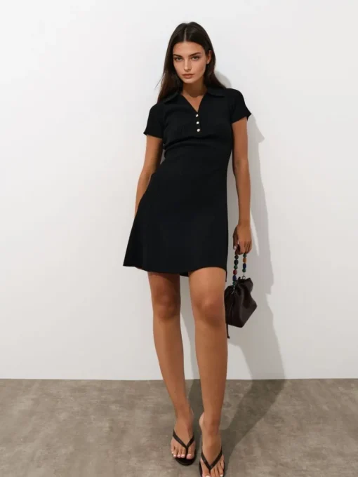 Coming Soon!>MOHITO Minikleid mit Kragen Schwarz